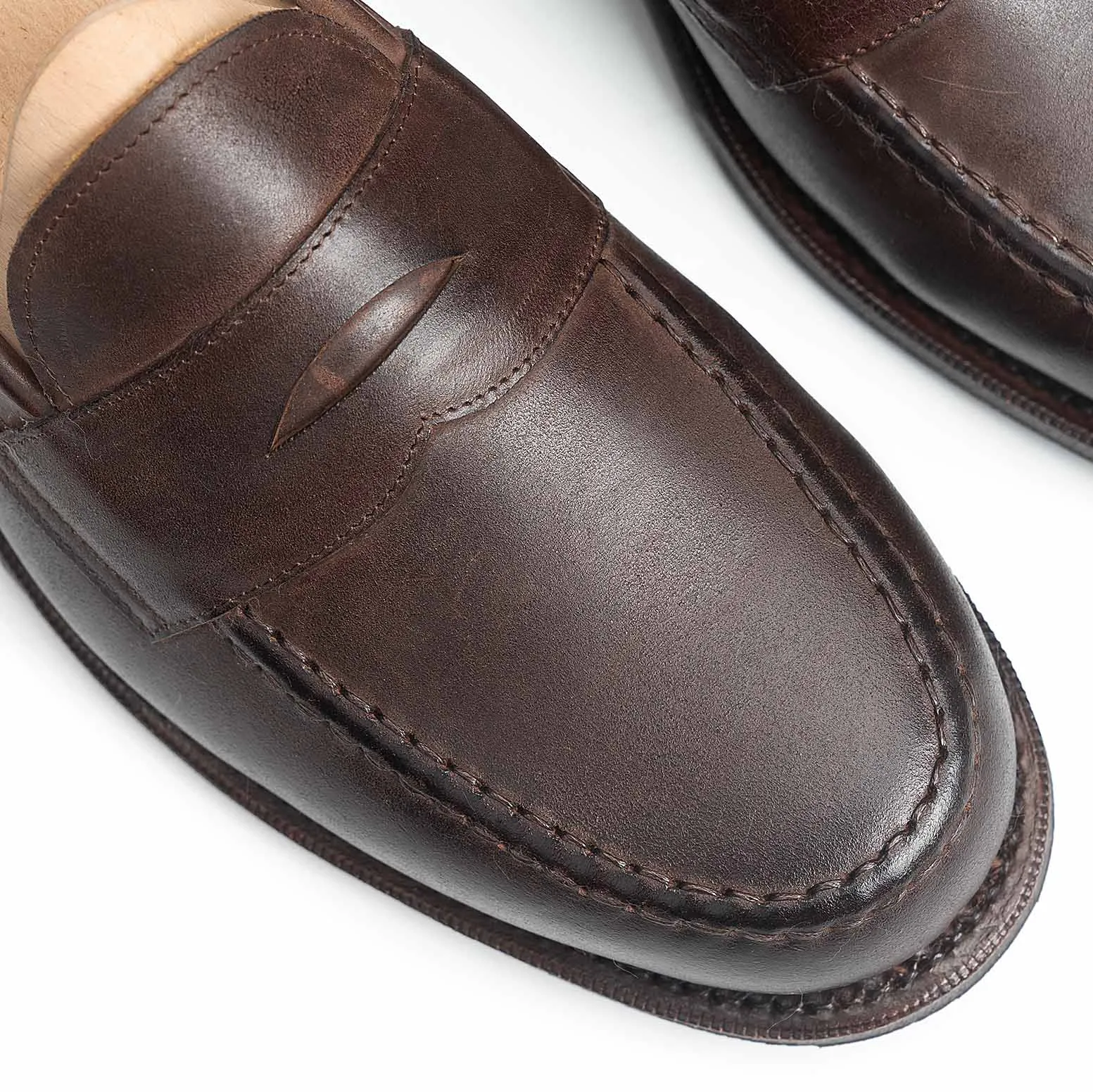 501040 - BROWN WAXY SHELL CORDOVAN - E