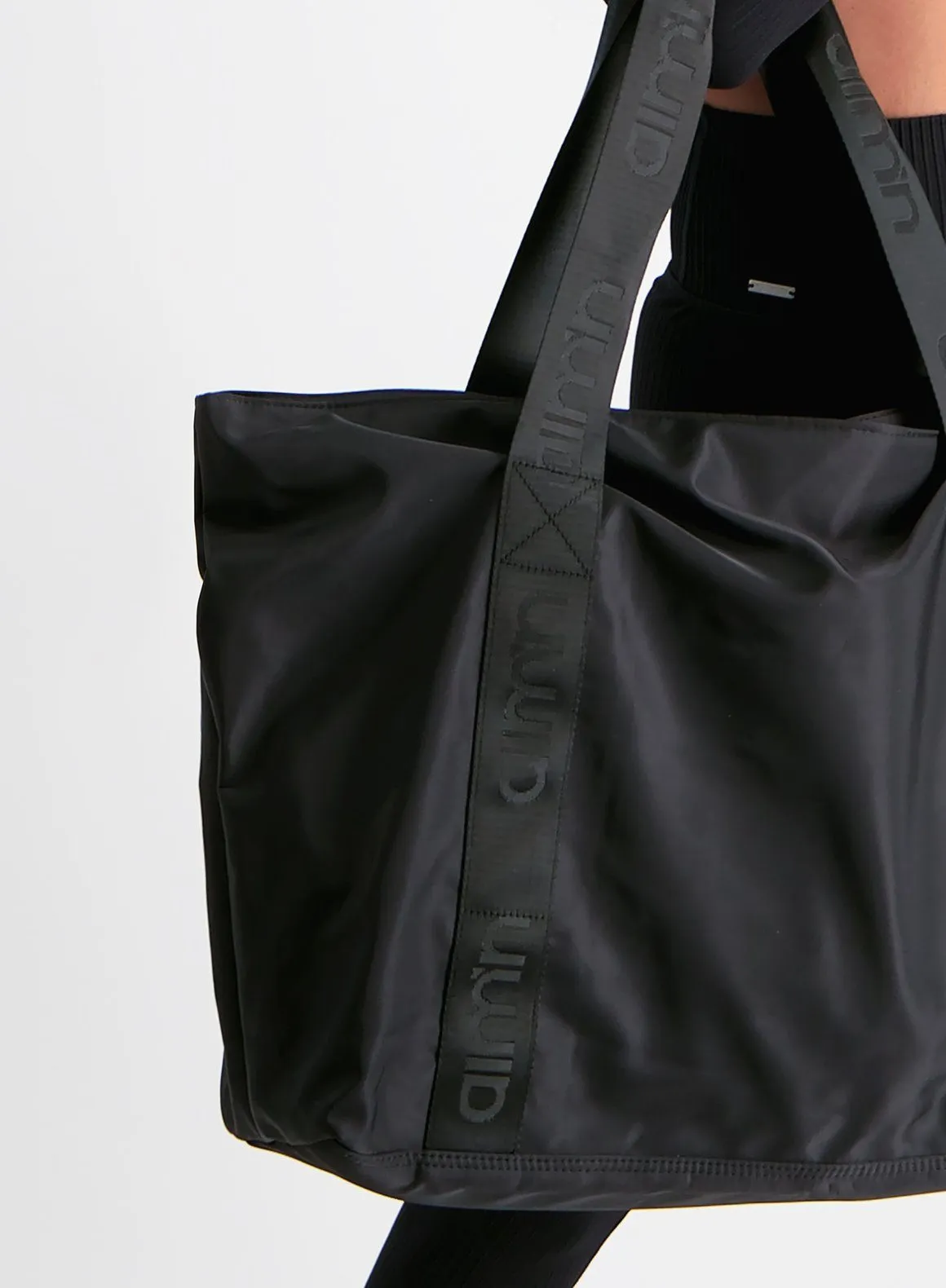 Black Weekend Bag